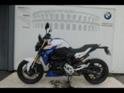 Occasion BMW F 900 R A2 Finition Pro Light White / Racing Blue / Racing Red 2023 #1