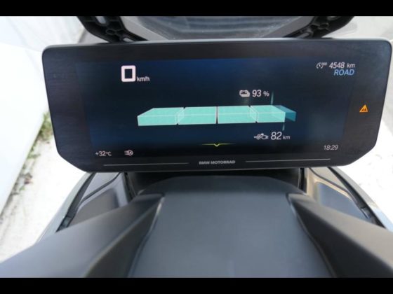 Occasion BMW C E04 11kW Permis A1 (125cm3) Finition Pro + Style Avantgarde + Options CE04 CE 04 Magellan Grey Metallic 2022