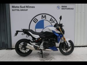 Occasion BMW F 900 R 105ch Style Sport Finition Pro Style Sport (White, blue metallic, red) 2023