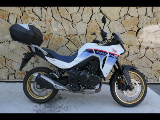 Occasion HONDA XL Transalp 750 + Top Case Honda 50L Tricolore Ross White 2024