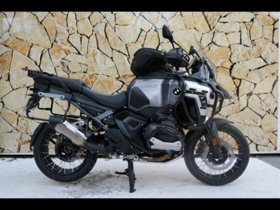 Occasion BMW R 1300 GS Adventure Triple Black + Pack Dynamic + Touring + Correcteur Assiette Surbaissée R1300GS Black Storm Metallic 2025