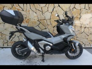 Occasion HONDA X-ADV 750 DCT + Pack Adventure + Option Gris métallique Matt Irridium 2023